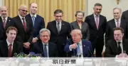 トランプ氏、AI企業トップと会談 自主規制の重要性強調 共有事項多いと語る