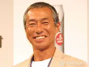 柳葉敏郎、『踊る大捜査線』鑑賞で青島俊作と“背中合わせ”2ショット公開 15万超「いいね」