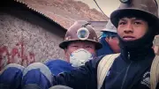 ザブングル加藤、南米ボリビアで命がけの乗り物体験 800万人犠牲の「人を喰う山」も