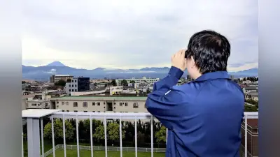富士山初冠雪、目視観測に幕 今季から気象衛星など最新技術で