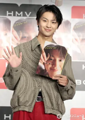 藤本洸大、初写真集で「引き出しは空っぽ」 人生初の金髪姿も披露