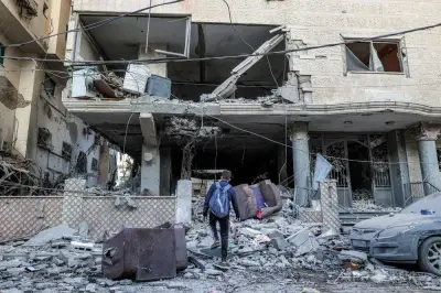 イスラエル軍、ガザでハマス最高幹部狙い空爆、5人死亡