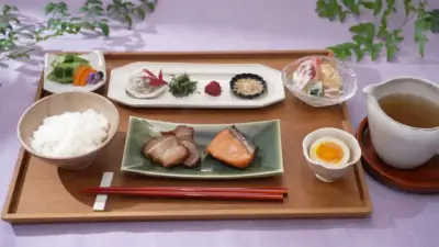 『激突メシあがれ』宇野千代イズム朝ごはんSP、石橋静河＆国仲涼子が語る