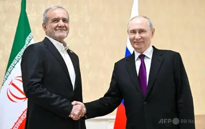 プーチン氏、イラン大統領と会談 中東戦争終結へ「あらゆる支援」表明