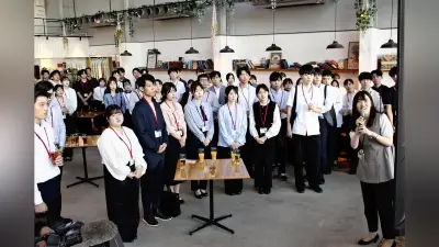 徳島県庁、内定式をカフェ交流会に変更 約100人が参加 カジュアルな雰囲気で採用強化
