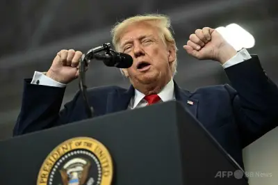 トランプ氏、トラとじゃれ合うAI動画を投稿…襲撃映像で批判浴びる