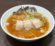 「鶏白湯ラーメン」復活なるか？ 閉店ラッシュの中で探る新たな進化：長浜豚骨ラーメンのトレンドアンテナ