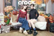 クロックス、2026年秋冬新作を発表 「冬も、Crocs」をテーマにあったかフットウエア展開