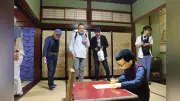 藤子・F・不二雄さん没後30年、ゆかりの地巡る聖地巡礼ツアーにぎわう
