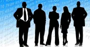 Gartner調査：AI活用でIT部門の人員は増加へ、回答者の40%が2027年に増員と予想