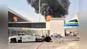 フーシがサウジ越境攻撃激化、石油施設で火災・住宅地にミサイル残骸落下