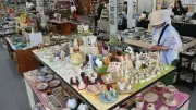 人口2万の益子町に160の窯元と50軒の陶器店、月末に陶器市開催
