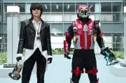 【角醒ハンター オメガホーン】第拾四話「守り抜け！ハンターVS機炎角！」レイジが大佐とアギの前に登場