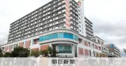 佐賀市中心部の複合ビル「エスプラッツ」、スーパー撤退で再起へ　ディスカウント店を核に