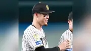 阪神・佐藤輝明、三冠王獲得を恩師が祝福「人としても成長した」