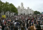 住宅抗議デモが全国に拡大、法案否決で数万人が街頭に スペイン