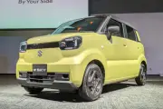 スズキ初の軽EV「e SKY」発表、航続310km・価格212万円から、2026年11月発売