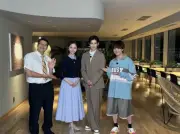 宝塚宙組・水美舞斗＆山吹ひばり、地上波初出演 チョコプラ長田＆有岡と新宿ロケ