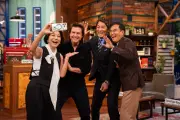 トム・クルーズ『ザワつく!』通常回に緊急参戦 書道挑戦や私服の高嶋ちさ子も