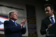 トランプ氏、ラマスワミ氏の攻撃広告擁護「とても良い」と評価