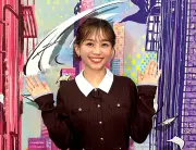 浦野モモアナ、「ヒルナンデス！バンド」でベース挑戦 Mrs. GREEN APPLE藤澤涼架からお褒めの言葉も