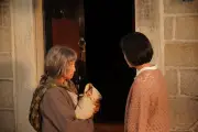 余貴美子が奇妙な赤ん坊を拾う…オダギリジョーがプロデュース&出演『妖怪、化物をひろう』予告編