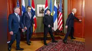 ゼレンスキー氏、米特使と会談し３か国首脳会談開催を要請